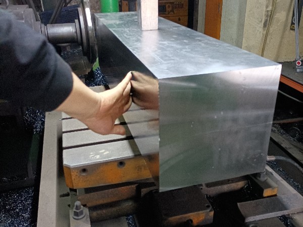 s136模具鋼化學(xué)成分有哪些呢？